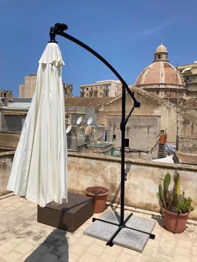 Bradamante Little Tower Apartment Trapani